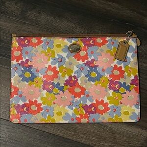 Coach Floral Multicolor Clutch in excellent condition